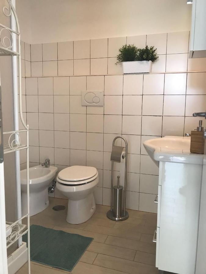 Dea Flora Home B&B Roma Ngoại thất bức ảnh